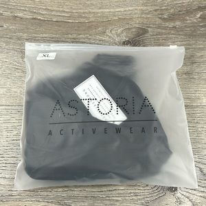 Black sports bra from Astoria activewear size Xl